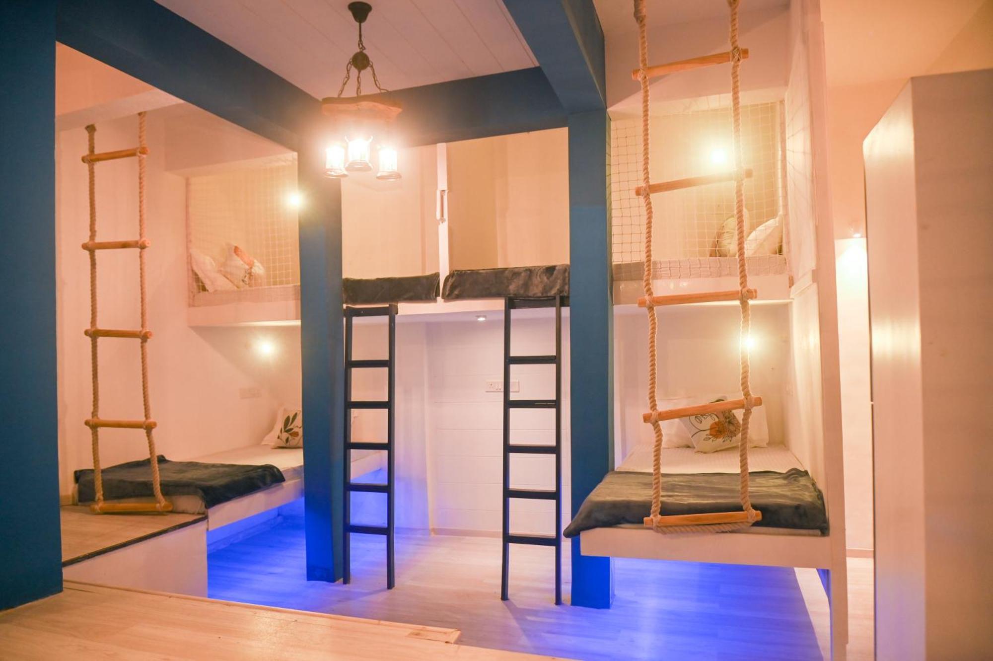 The Voyage - Cafe Hostel Cowork بونة المظهر الخارجي الصورة